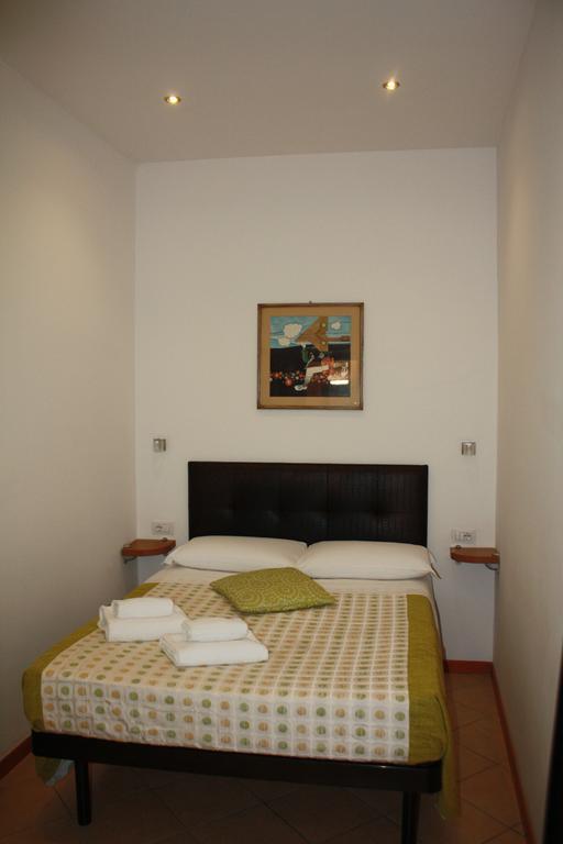 Adelaide House Hotel Firenze Szoba fotó